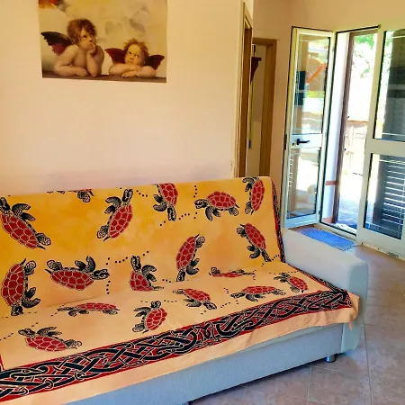 شقة Ginestre